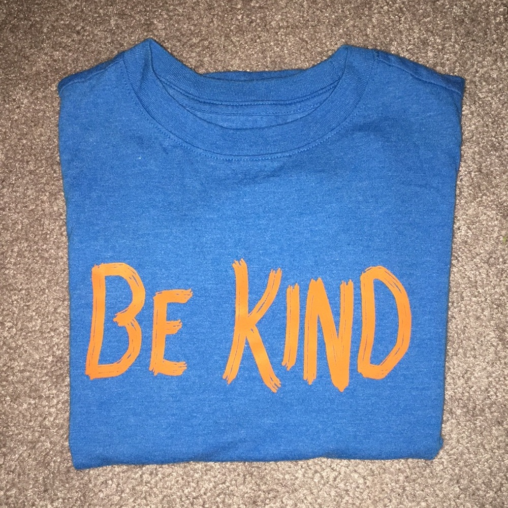 Gently worn motivational t shirt